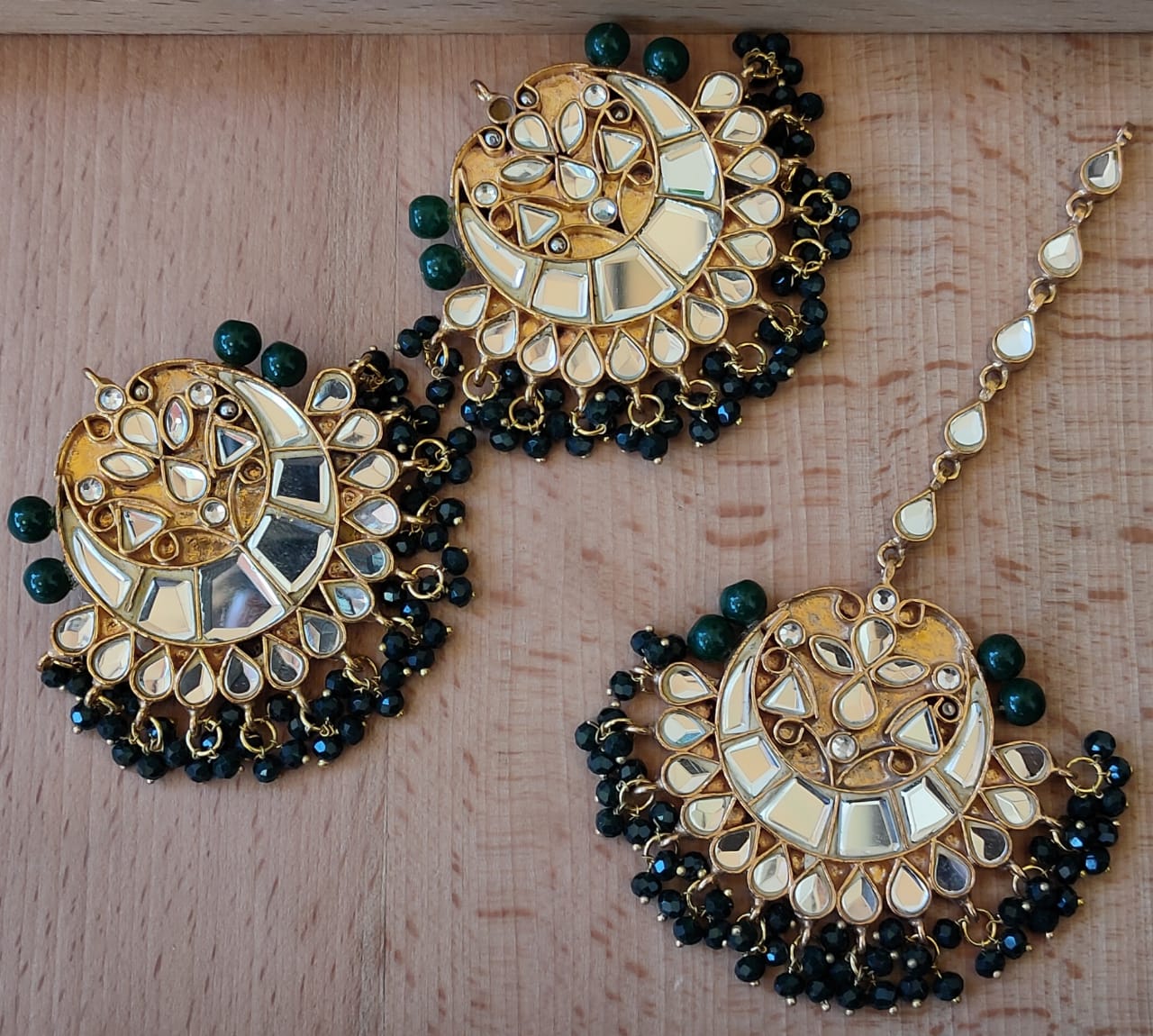 Antique Kundan Earrings -Black