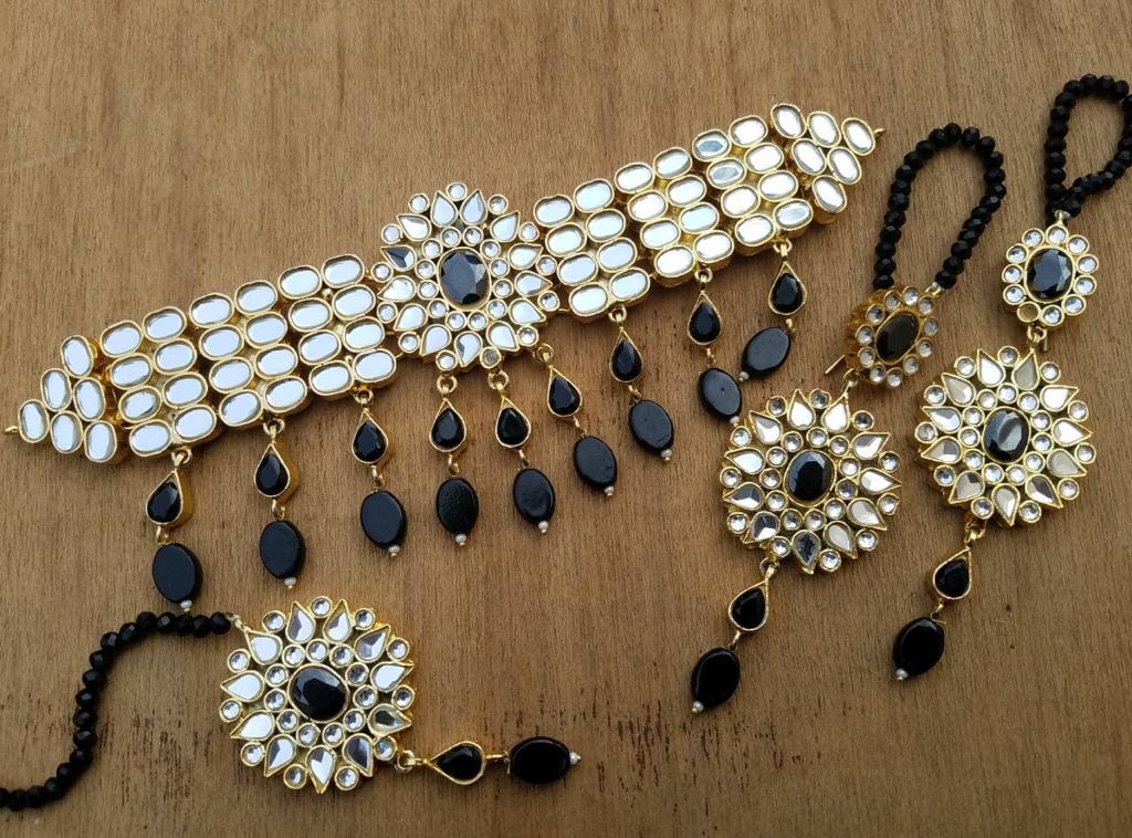 Black Wedding Artificial Jewellery