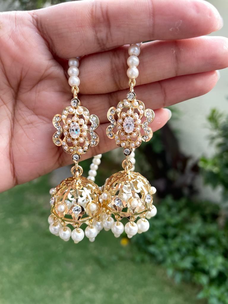 Buy Lightweight Jhumka Earrings Online