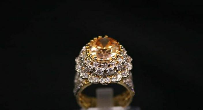 Casual Rings For Ladies in champagne Stone