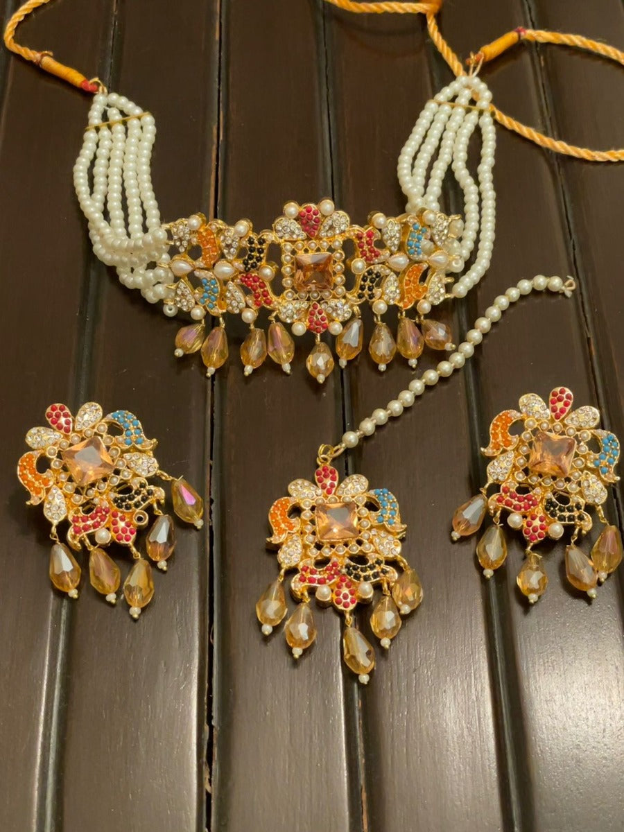 Champagne Choker Set With Tikka