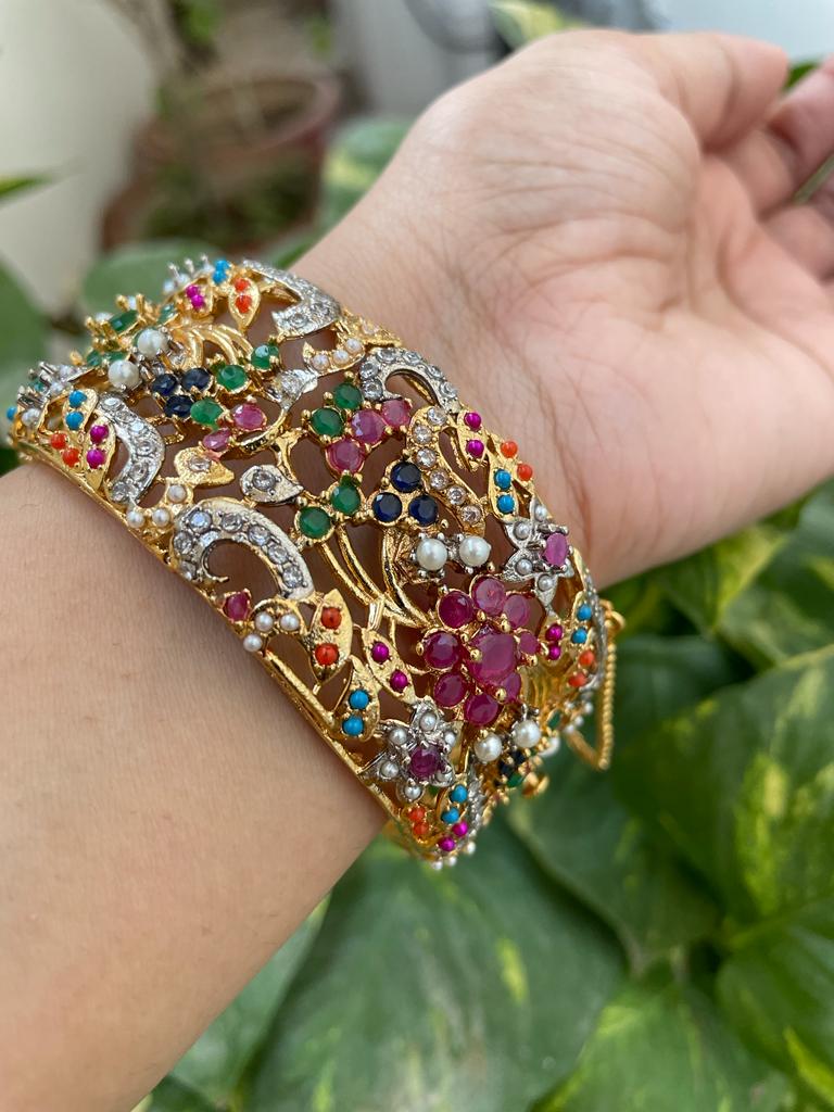 Colourful Bangles Online Pakistan