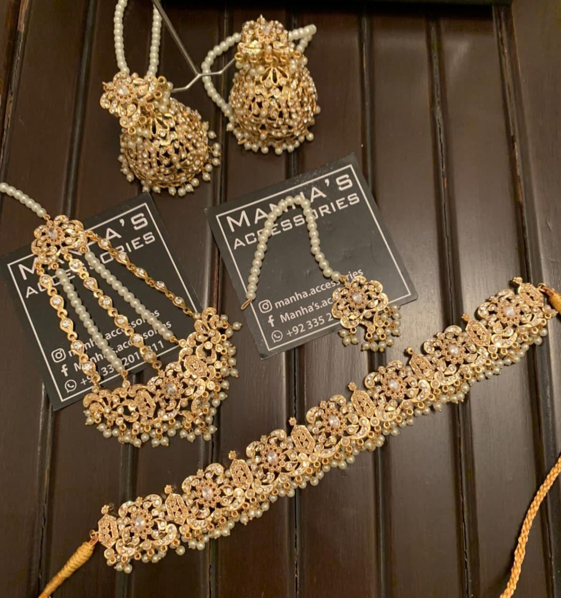 Gold Choker Designs Online