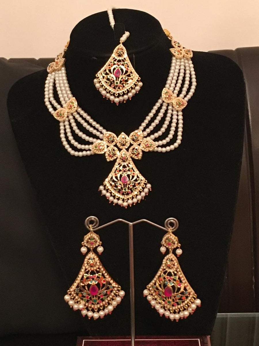 Handmade Jewellery for Mehndi
