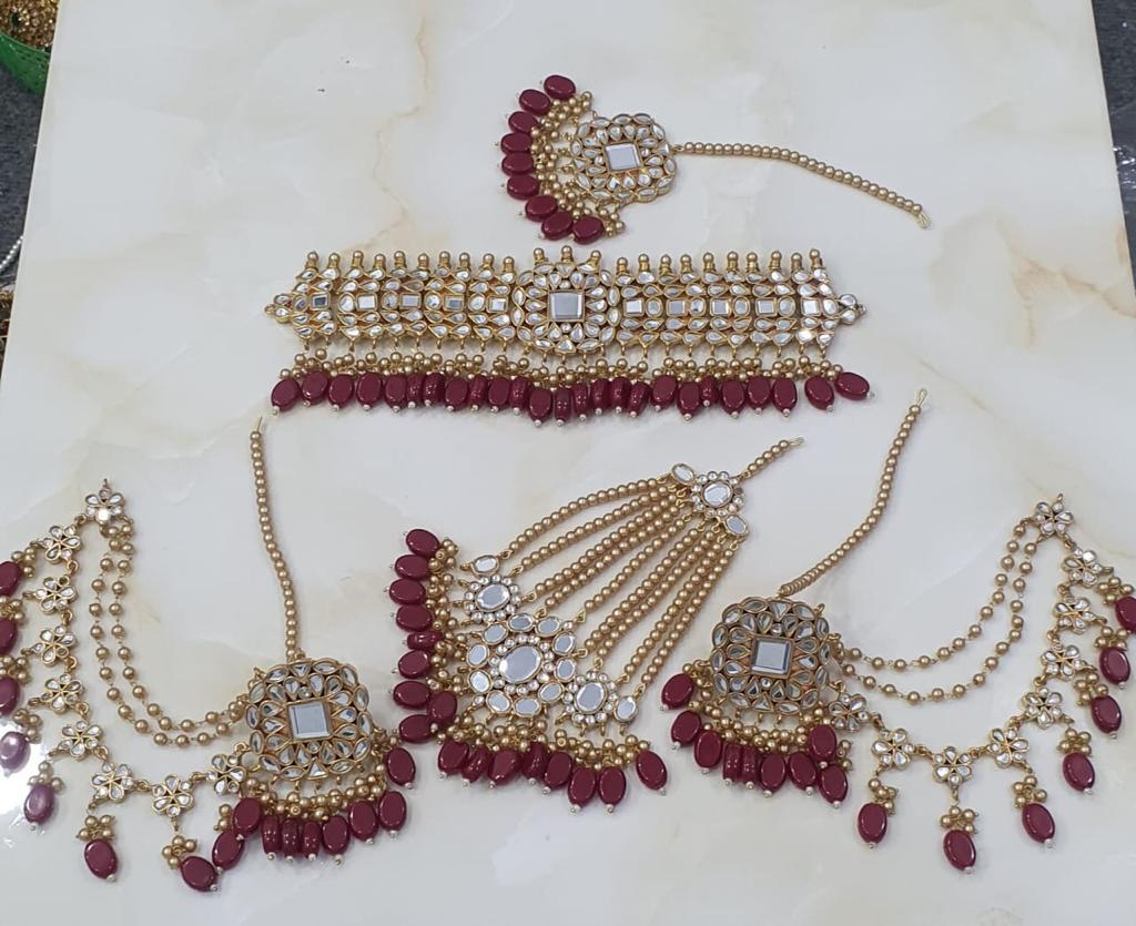 Jewellery kundan