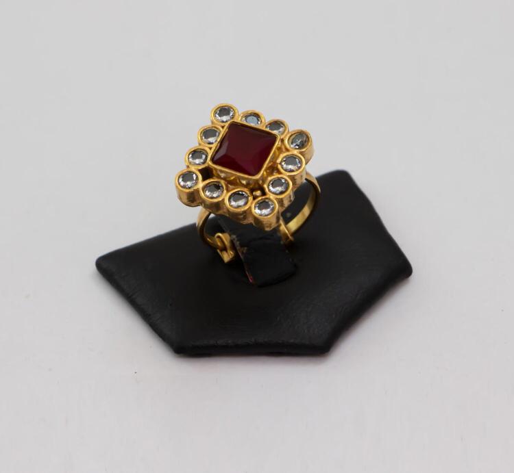 Maroon Gold Ring Design Pakistan