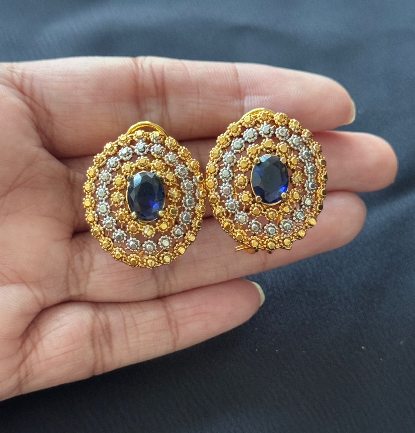 Trendy jewellery for women