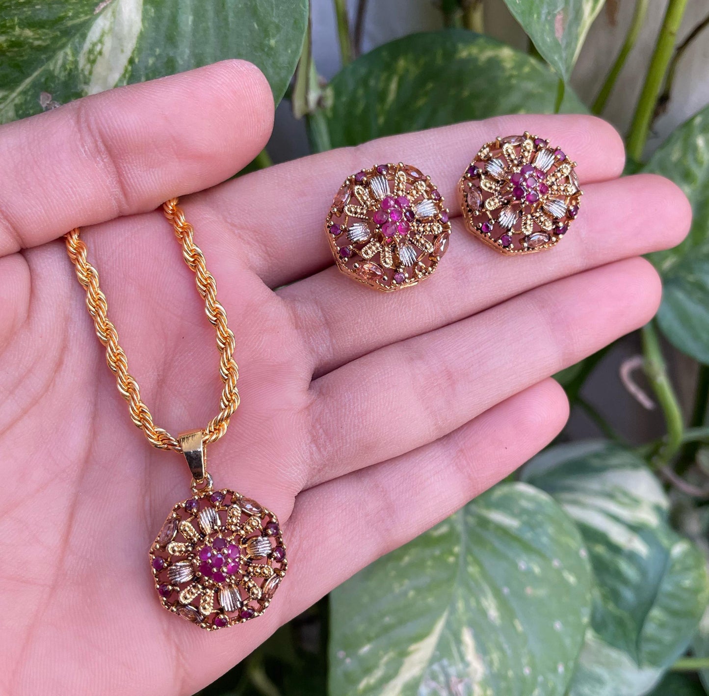 pendant set gold
