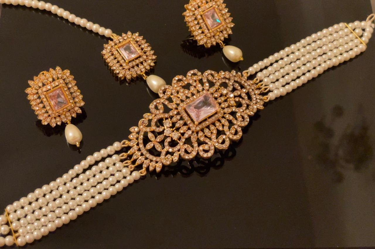 White Choker Necklace Gold Plated