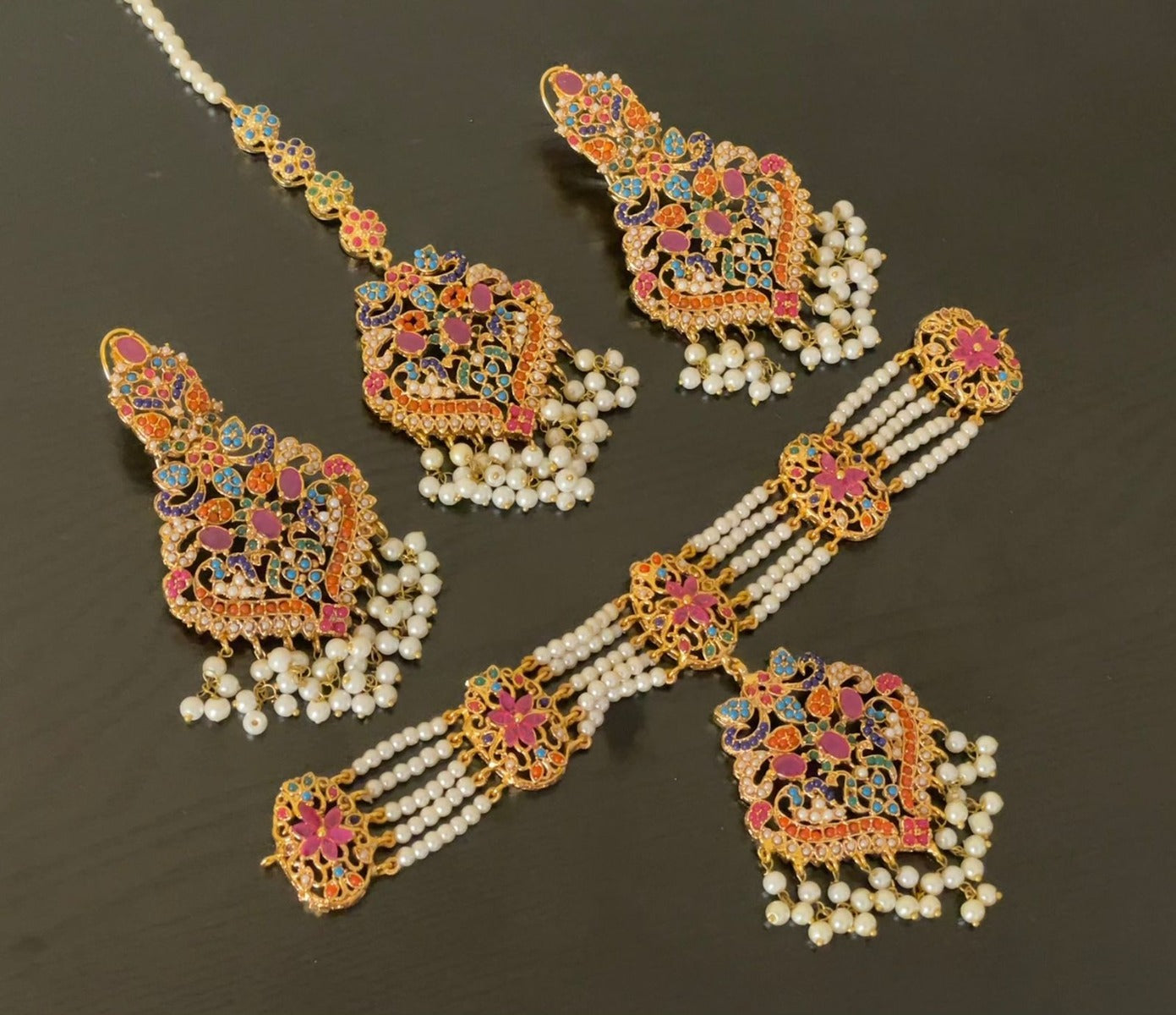 Artificial jewelelry Set In Karachi