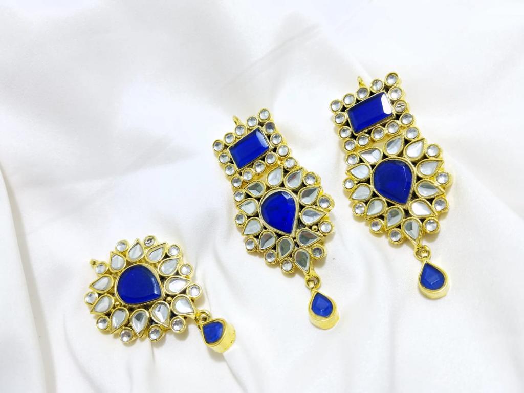 Blue Earrings With Tikka Online