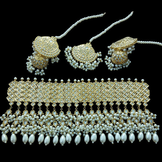 Bridal Thappa Kundan Choker Set 