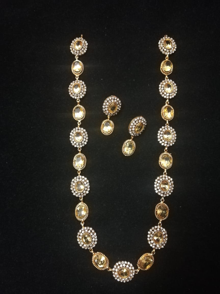 CHAMPAGNE Mala Set Price in Pakistan