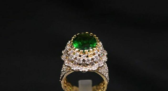 Casual Rings For Ladies in Emerald