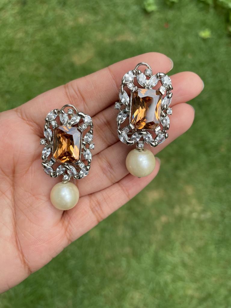 Champagne Drop Earrings