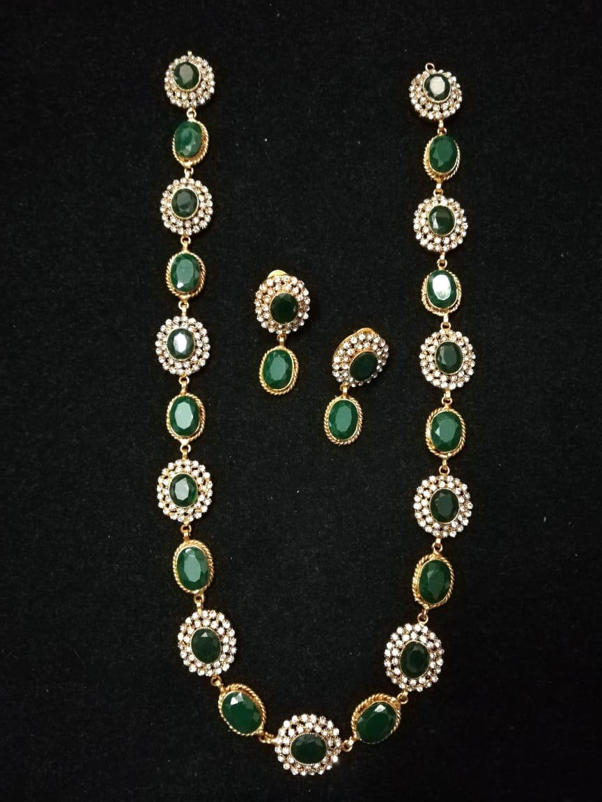 GREEN Mala Set Price in Pakistan