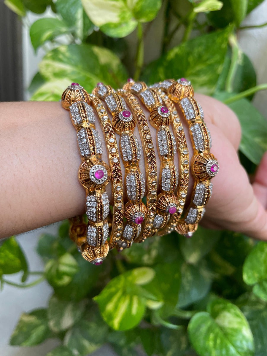 Gold-plated Bangle Set