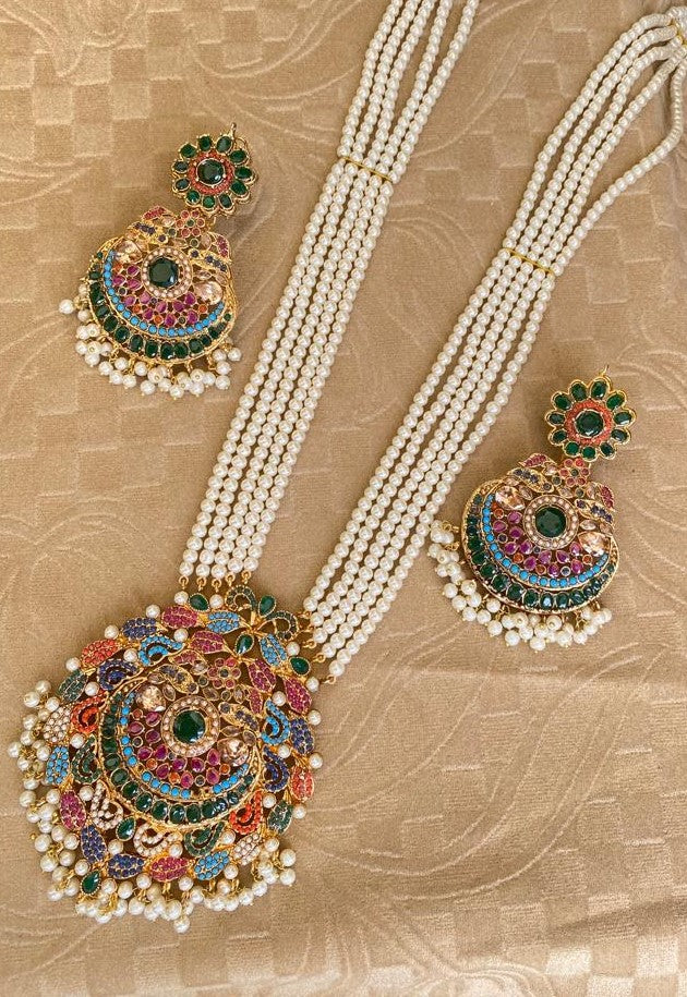 Green Artificial Jewellery in Pakistan