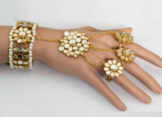 Kundan Bracelet With Ring