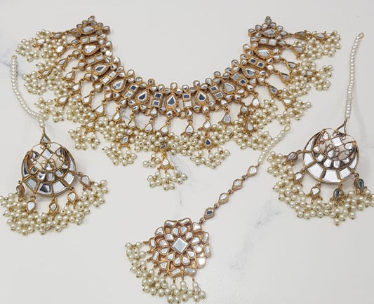 Kundan Jewellery in Pakistan