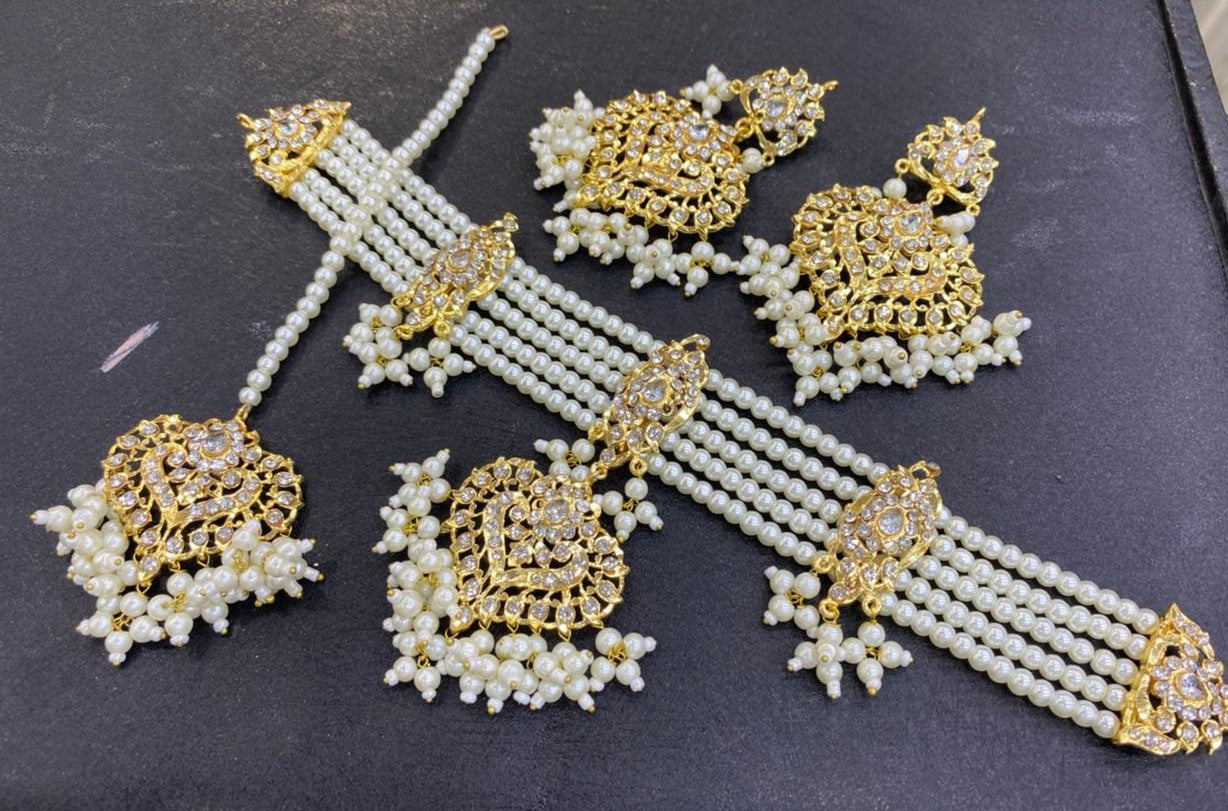 Pearl Hyderabadi Bridal Jewellery Set