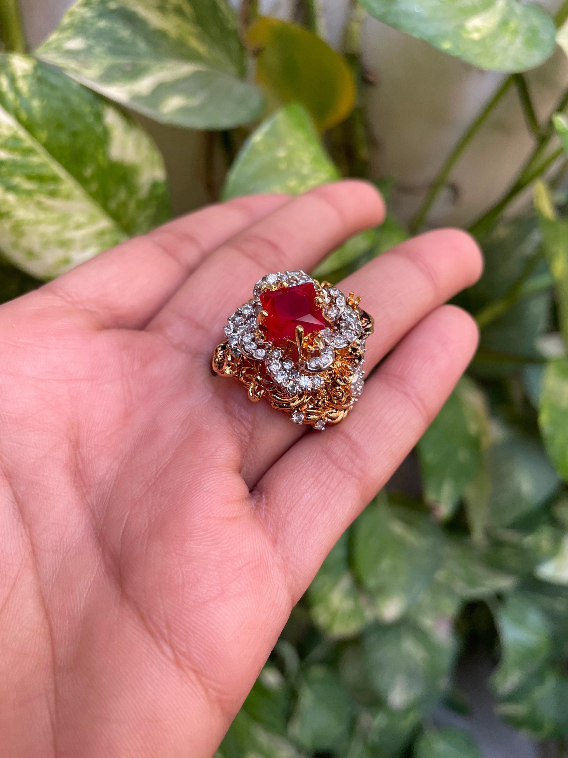 Red Gold Plated Zircon Ring Design for Ladies