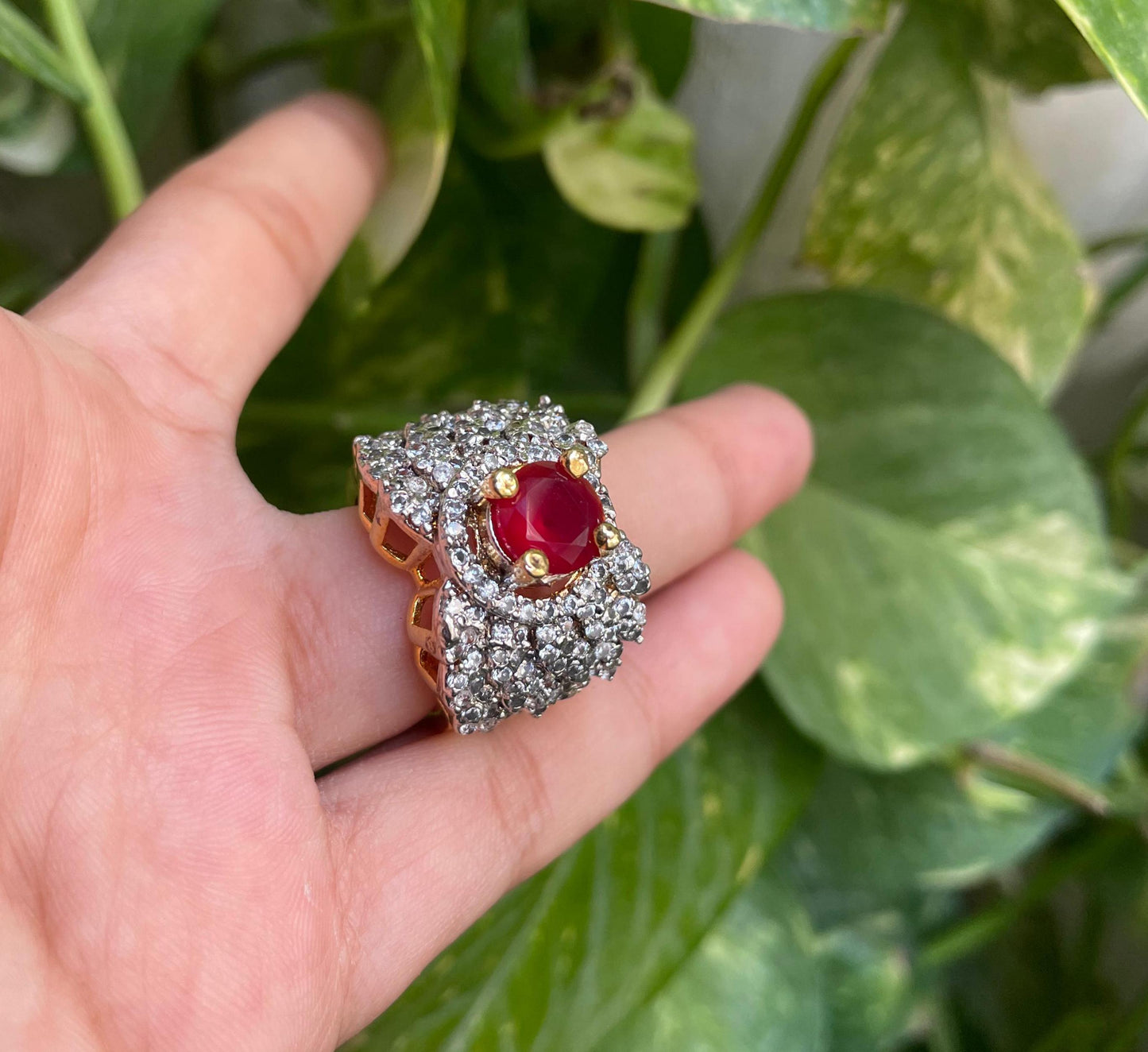 Red Gold Zircon Stone Ring Design 