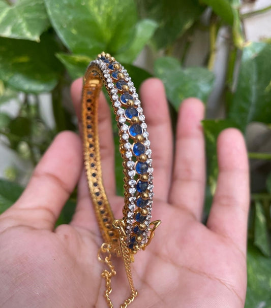 Sapphie Bracelet Design for Ladies
