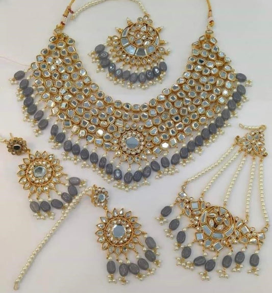 Simple Gold Necklace Designs