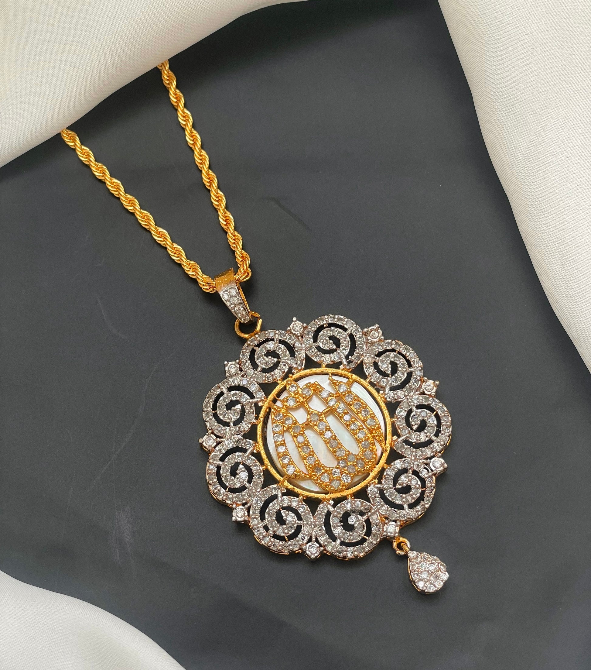 Sparkling Zircon Stones Allah Pendant