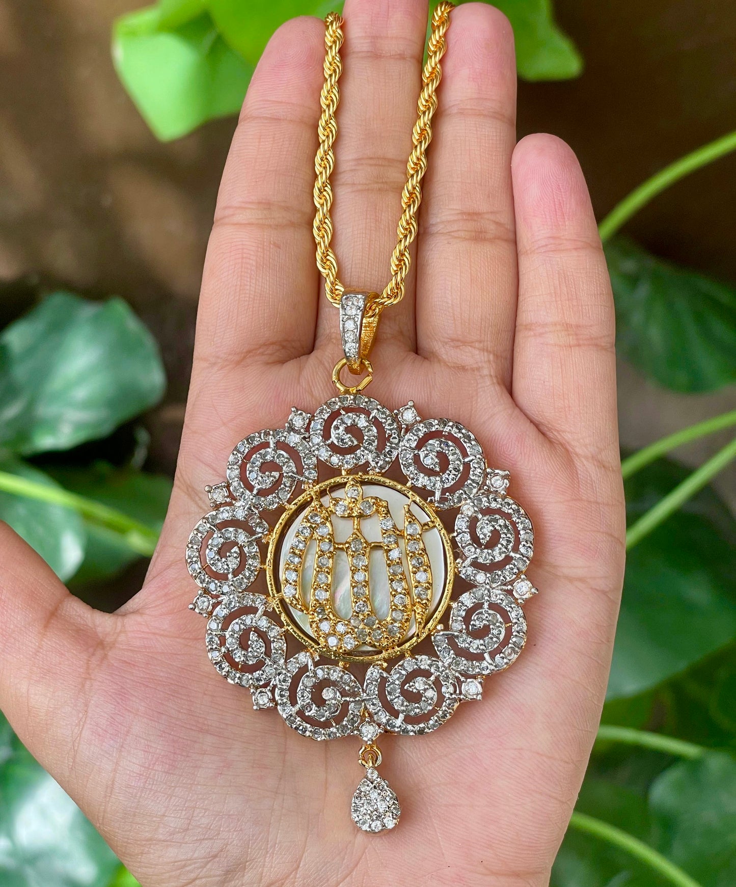 Sparkling Zircon Stones Allah Pendant