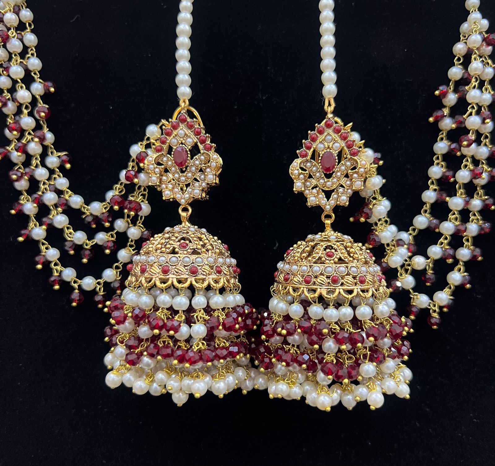 Jhumka Earrings With Sahara