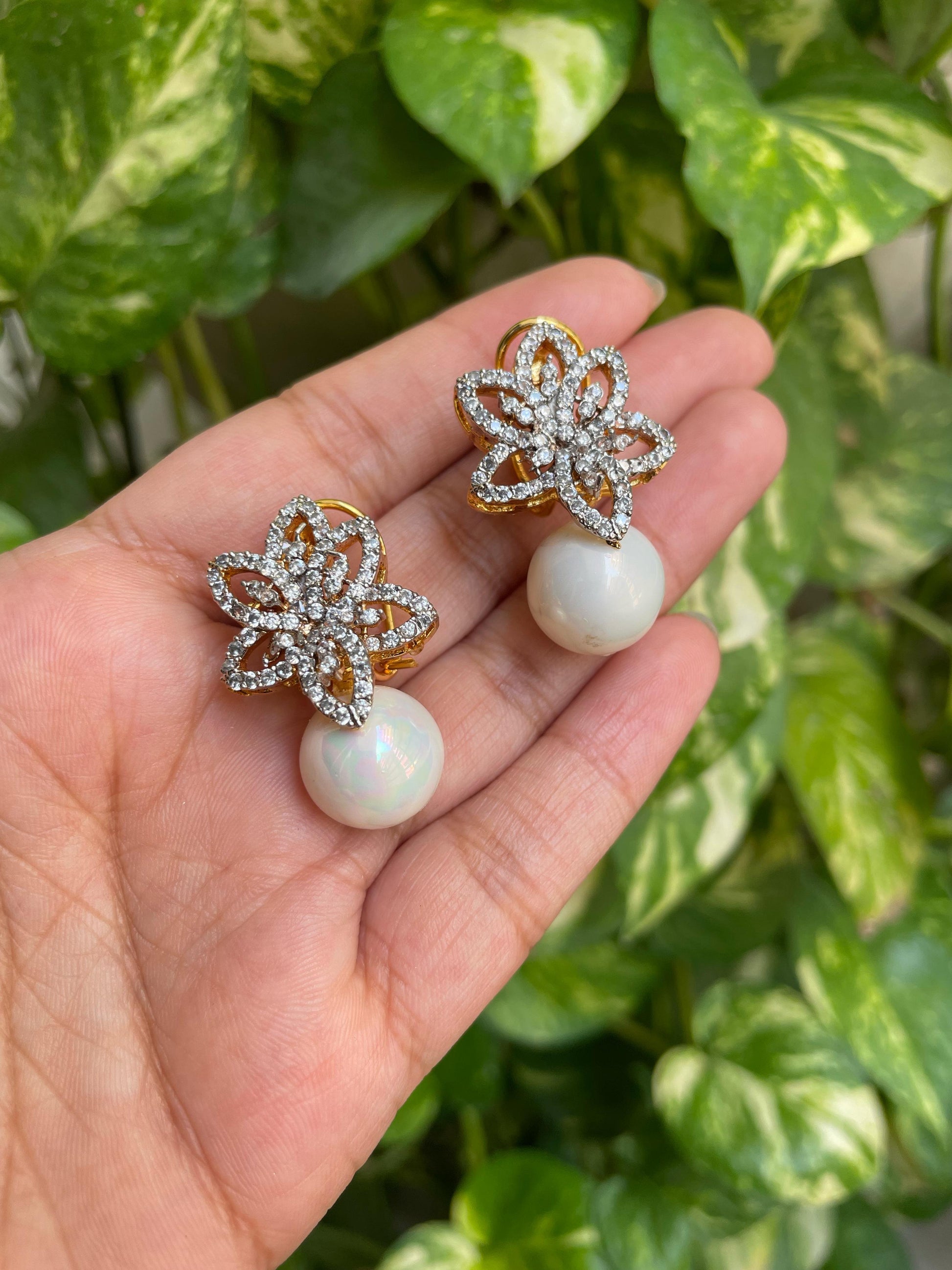 Zircon earrings studs online