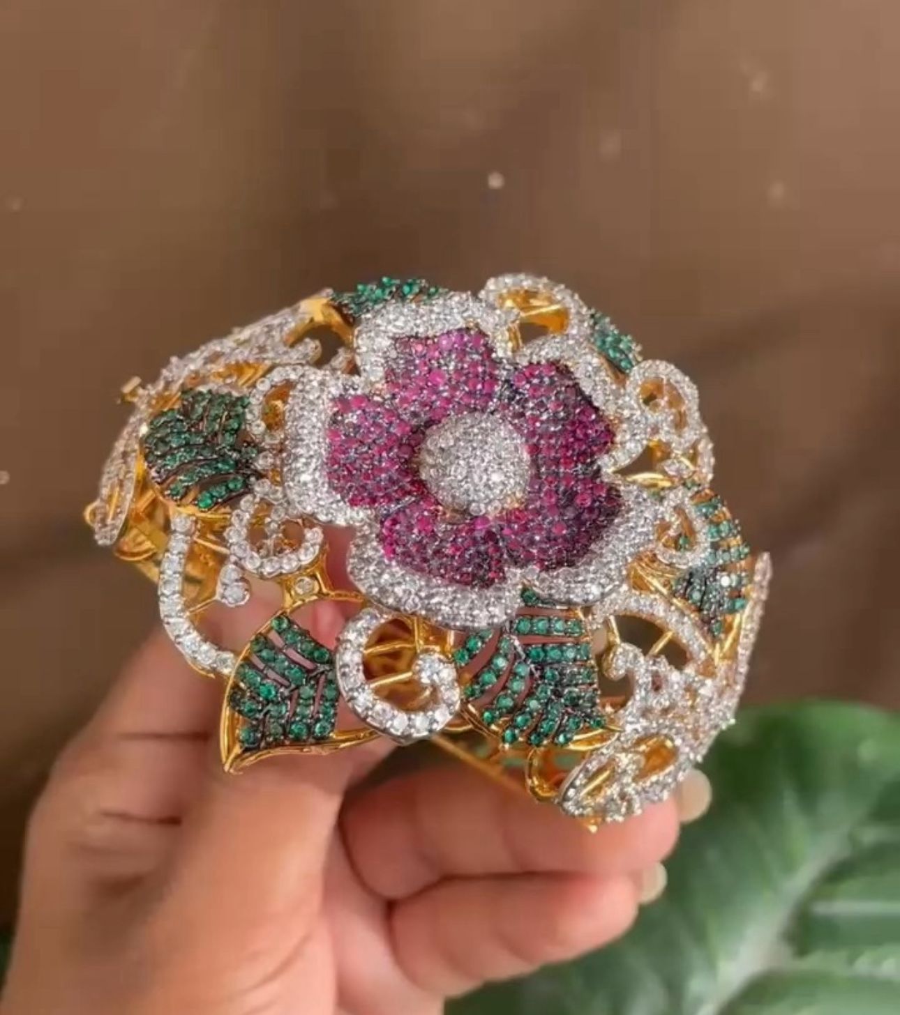 zircon flower bangle