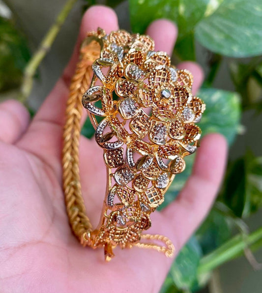 Women 22k Gold Bracelet Price in Pakistan