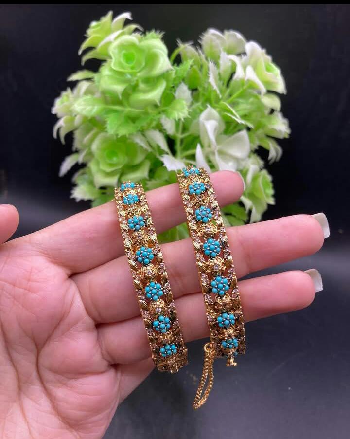Openable Bangle Set