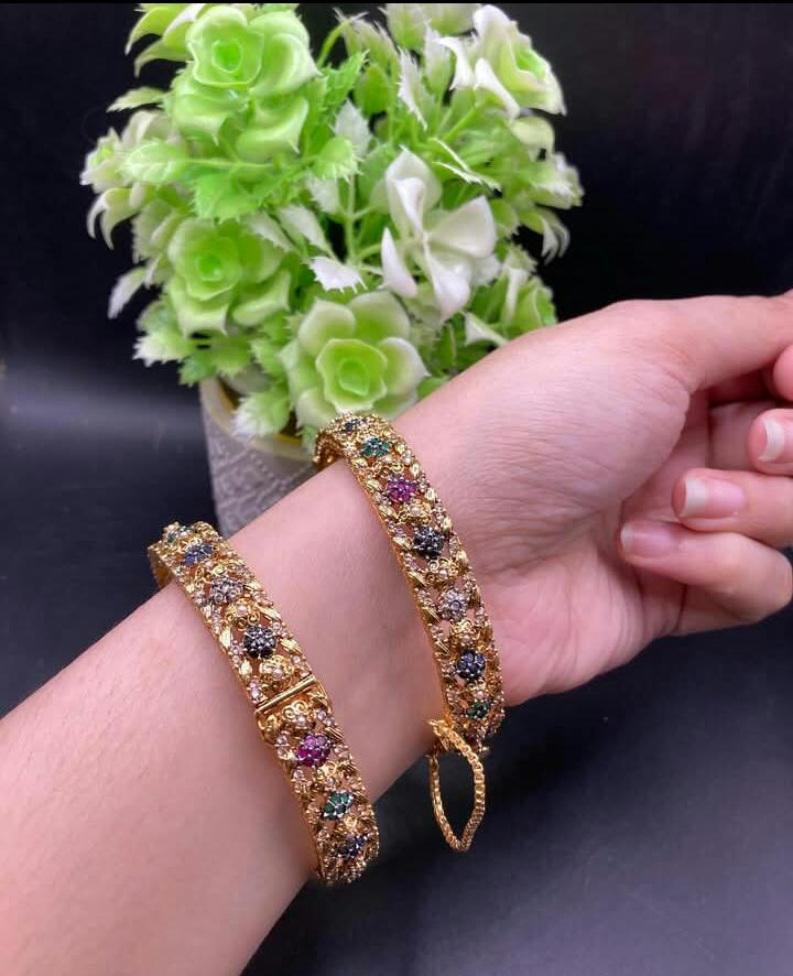 Openable Bangle Set