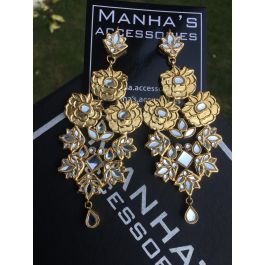 Floral Kundan Earrings in Gold Design