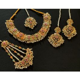 STUNNING BRIDAL NECKLACE DESIGN