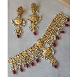 BEAUTIFUL KUNDAN CHOKER SET 