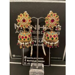 Wedding Wear Earrings In Thappa Kundan