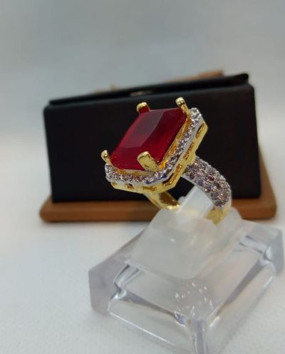 GOLD PLATED RING WITH STONE
